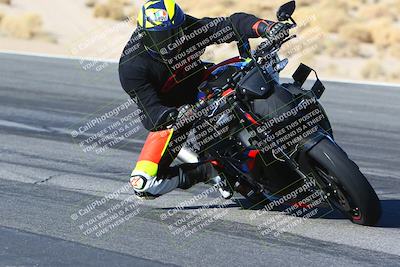 media/Jan-14-2024-SoCal Trackdays (Sun) [[2e55ec21a6]]/Turn 12 Inside (945am)/